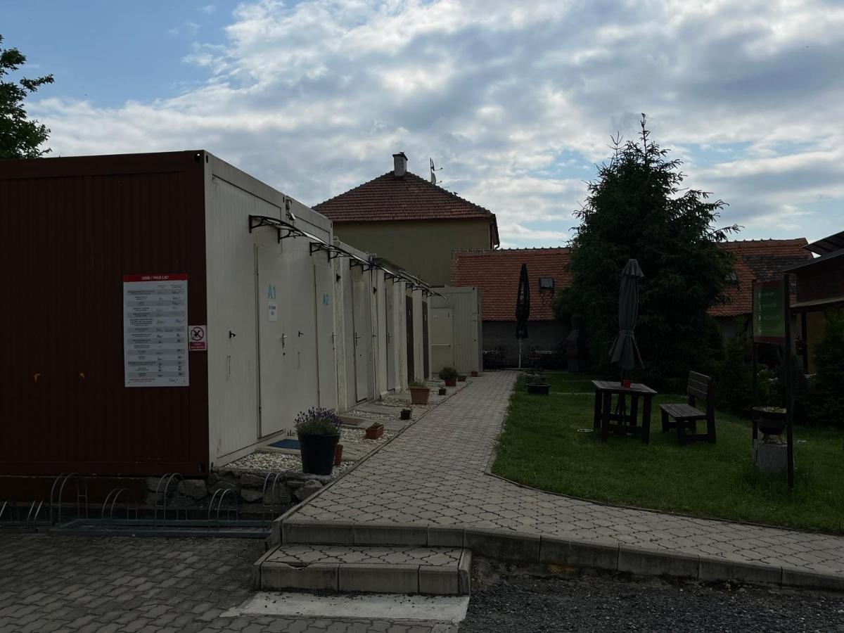 Apartmán Autocamp Free Star - Mobilheimy Strachotin Exteriér fotografie